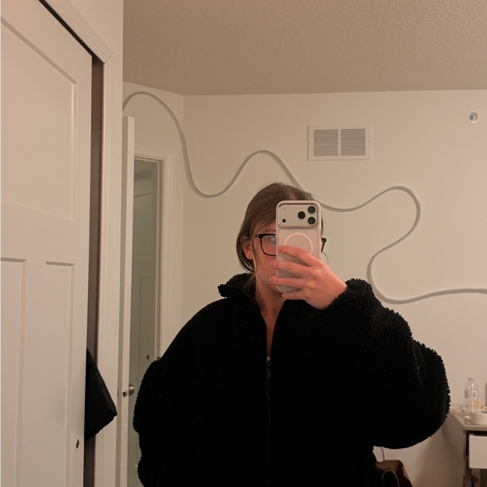 ALO Yoga Black Sherpa Jacket